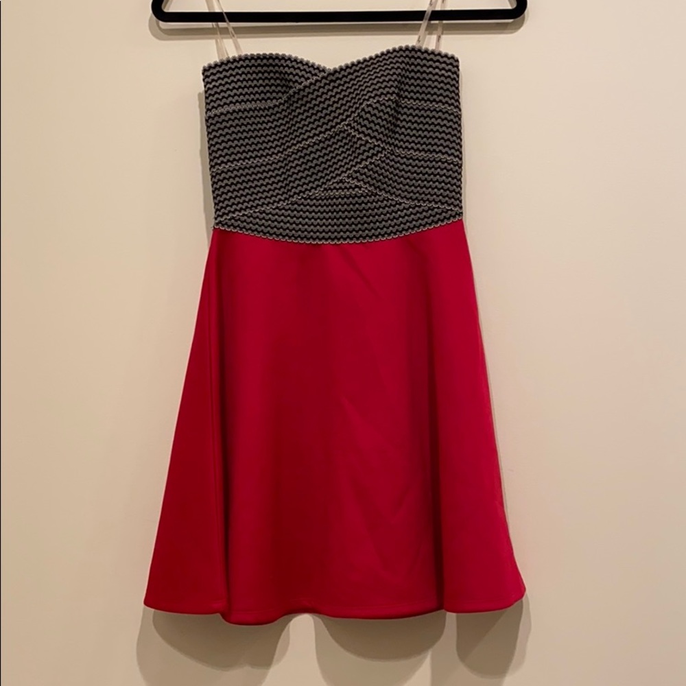Strapless red black and white dress